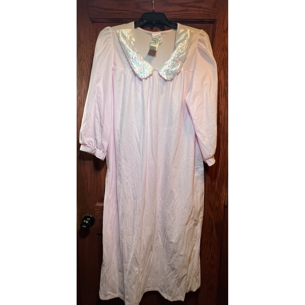 Quiet Moments Pink Nightgown Embroidered Satin Collar 2X Vintage Made in USA NWT